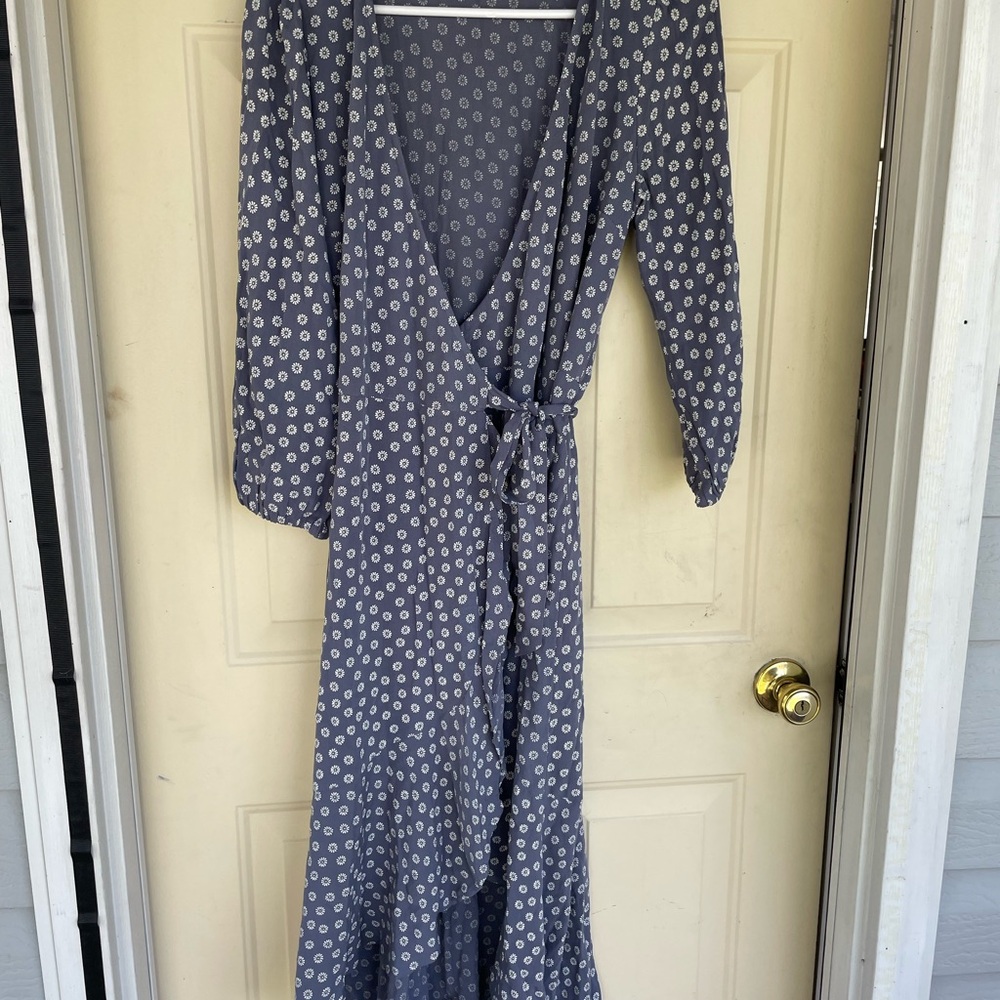 Abercrombie Fitch Floral Print Ruffle Wrap Viscose Long Sleeve Midi Dress M